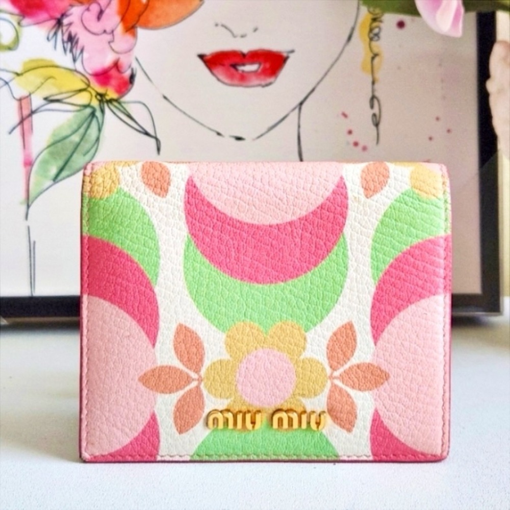 Miu Miu Rare & Limited Edition Floral Compact Leather Wallet